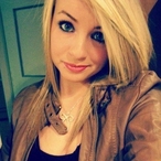Anne-lyse - Plancul à Mörel Profil de Anne-lyse, 22 ans, Plancul à Mörel (Valais)